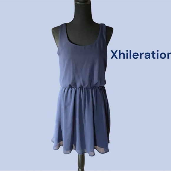 SIZE MEDIUM SLEEVELESS BLUE DRESS BY XHILERATION.  VERY GENTLY WORN - Picture 1 of 2